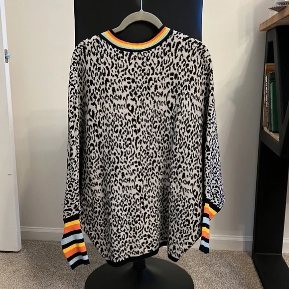 J.NNA Dolman Sleeve Sweater - Picture 3 of 6